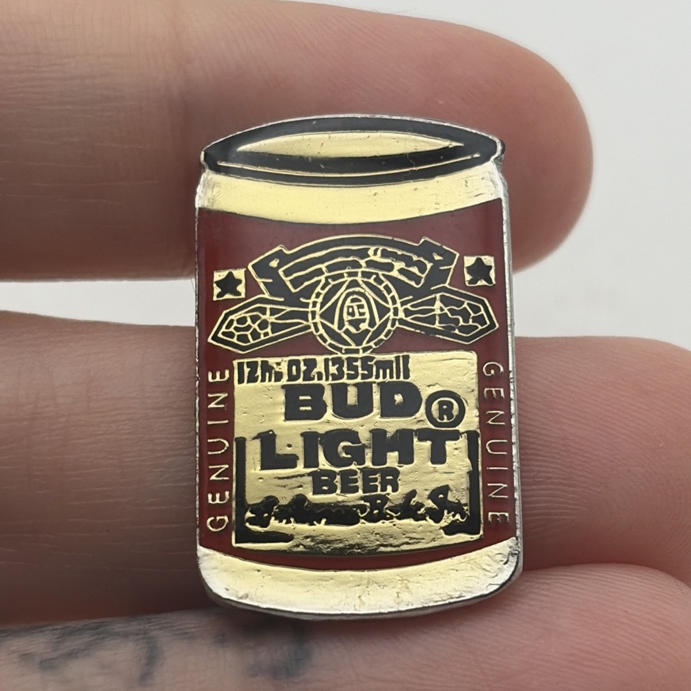 Vintage Bud Light Beer Can Anheuser Busch Lapel Hat Pin